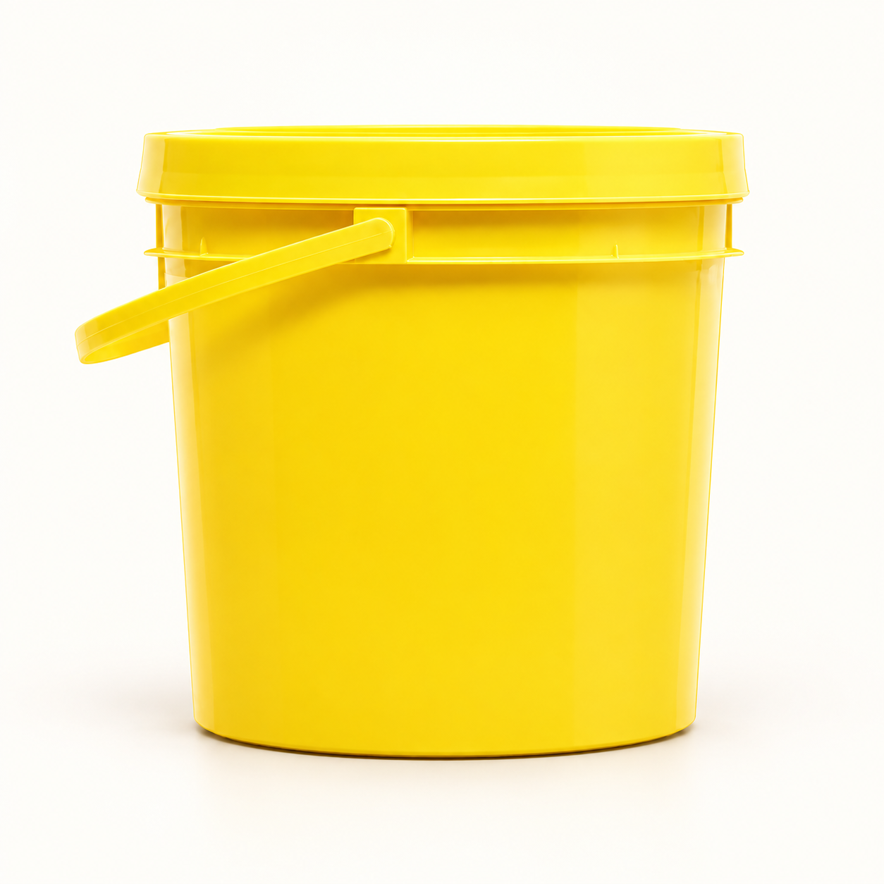 05-blank-yellow-handle-bucket